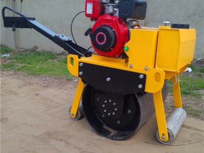 厂家批发微型压路机手扶式单轮柴油压路机